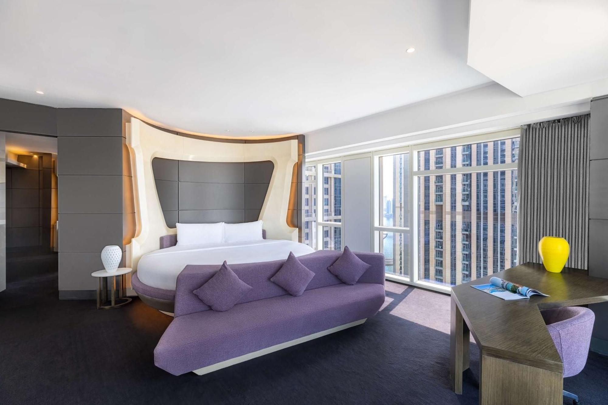Hotel V Dubai, Curio Collection By Hilton 5*